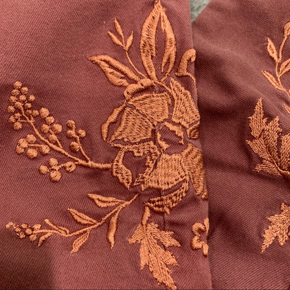 Maroon Embroidered Ankle Legging Jeans - Picture 2 of 6